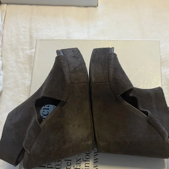 Pedro Garcia Charcoal Wedge Shoes - Picture 5 of 5